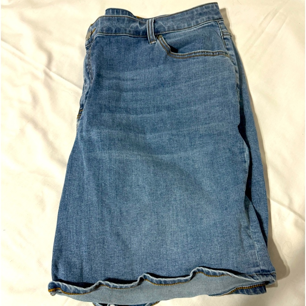 Lane Bryant size 22 denim shorts